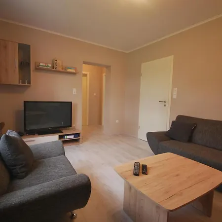 公寓 Up Hobarg 35523 Uplengen